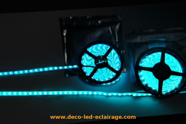 Comparaison de la qualité des rubans leds deco led eclairage en bleu