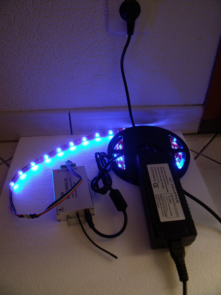 Ruban à Leds RGB en fonctionnement avec contrôleur RF