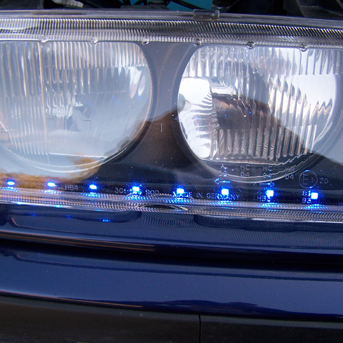 tuning avec strip led phares bmw