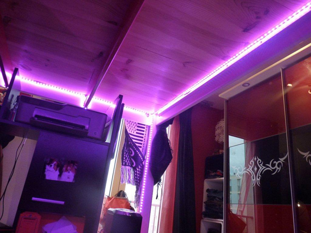 Décoration fluo : comment illuminer votre intérieur ?